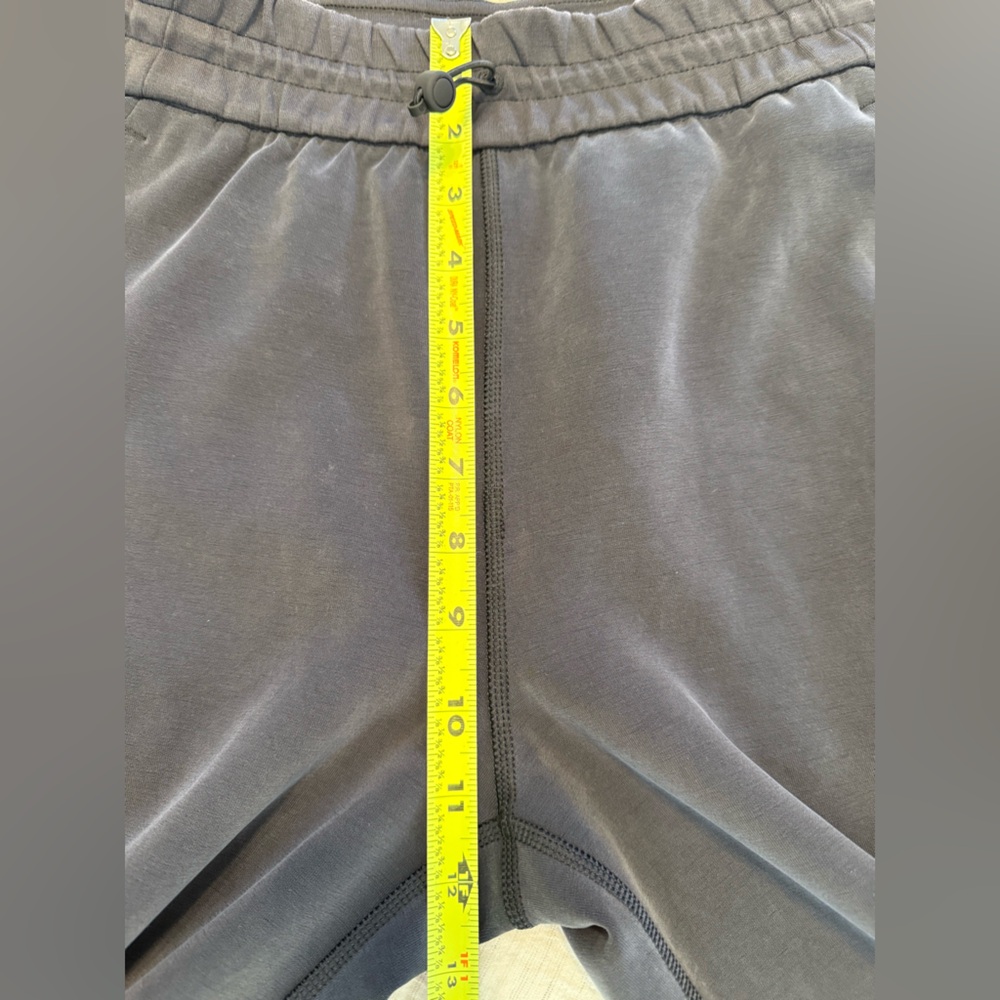 Lululemon Softstreme High Rise Pant Size 4 - Picture 13 of 16